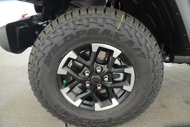 New 2026 Jeep Gladiator Rubicon w/ Technology Group image 7