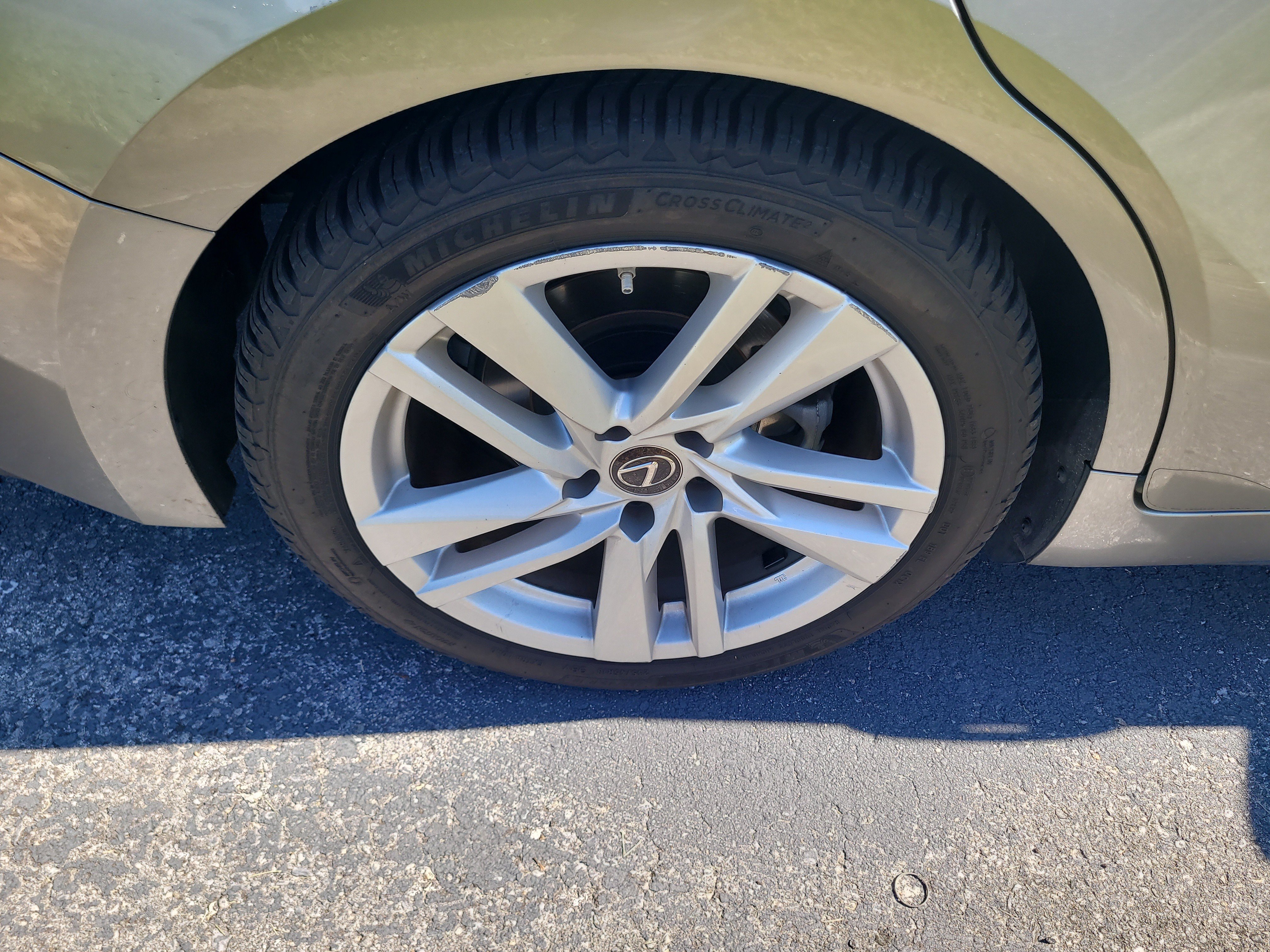 Used 2021 Lexus IS 300 w/ Comfort Package RWD image 9