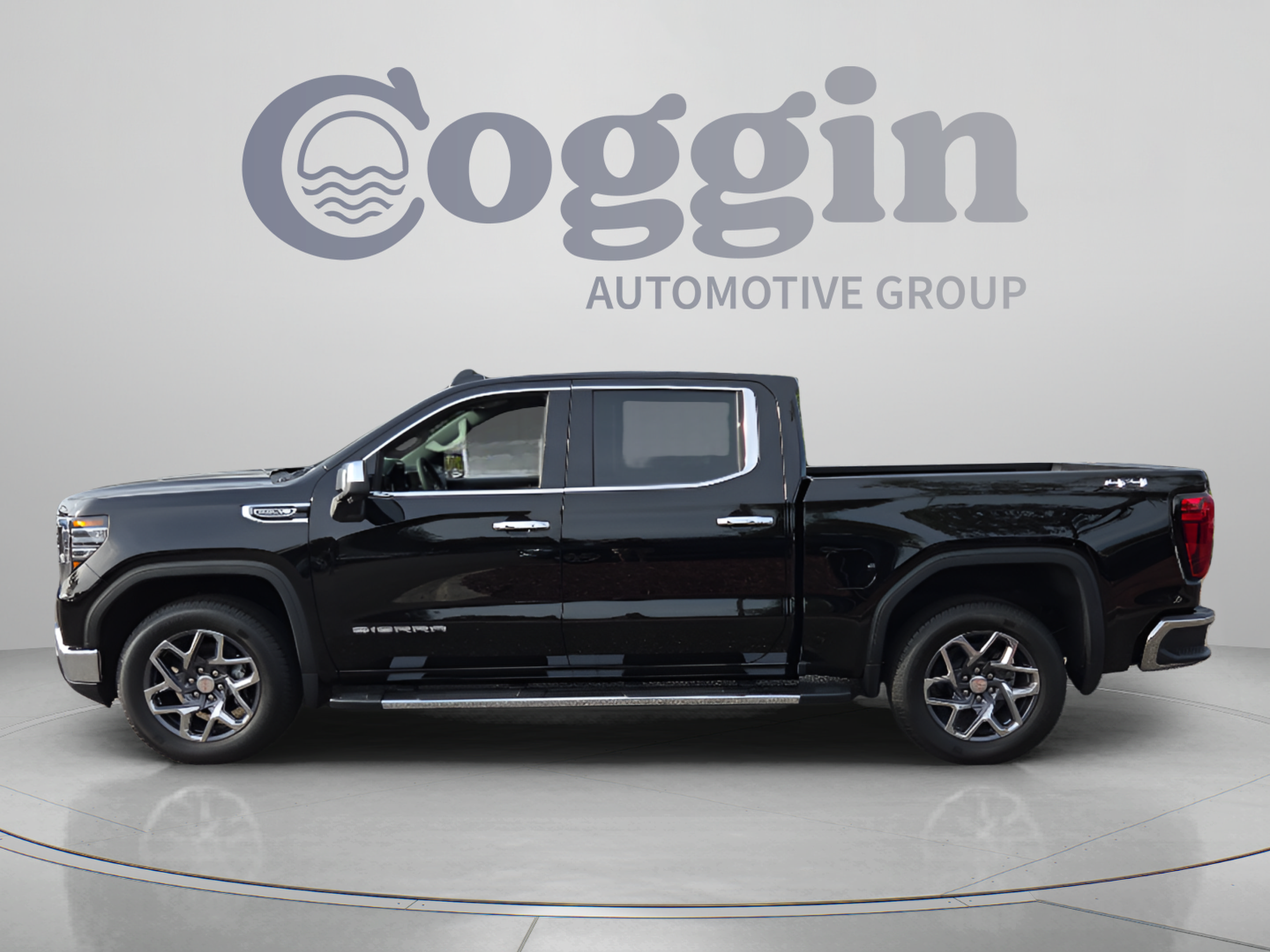 New 2026 GMC Sierra 1500 SLT w/ SLT Premium Plus Package AWD/4WD image 2