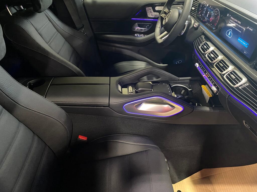 New 2025 Mercedes-Benz GLS 450 4MATIC image 13