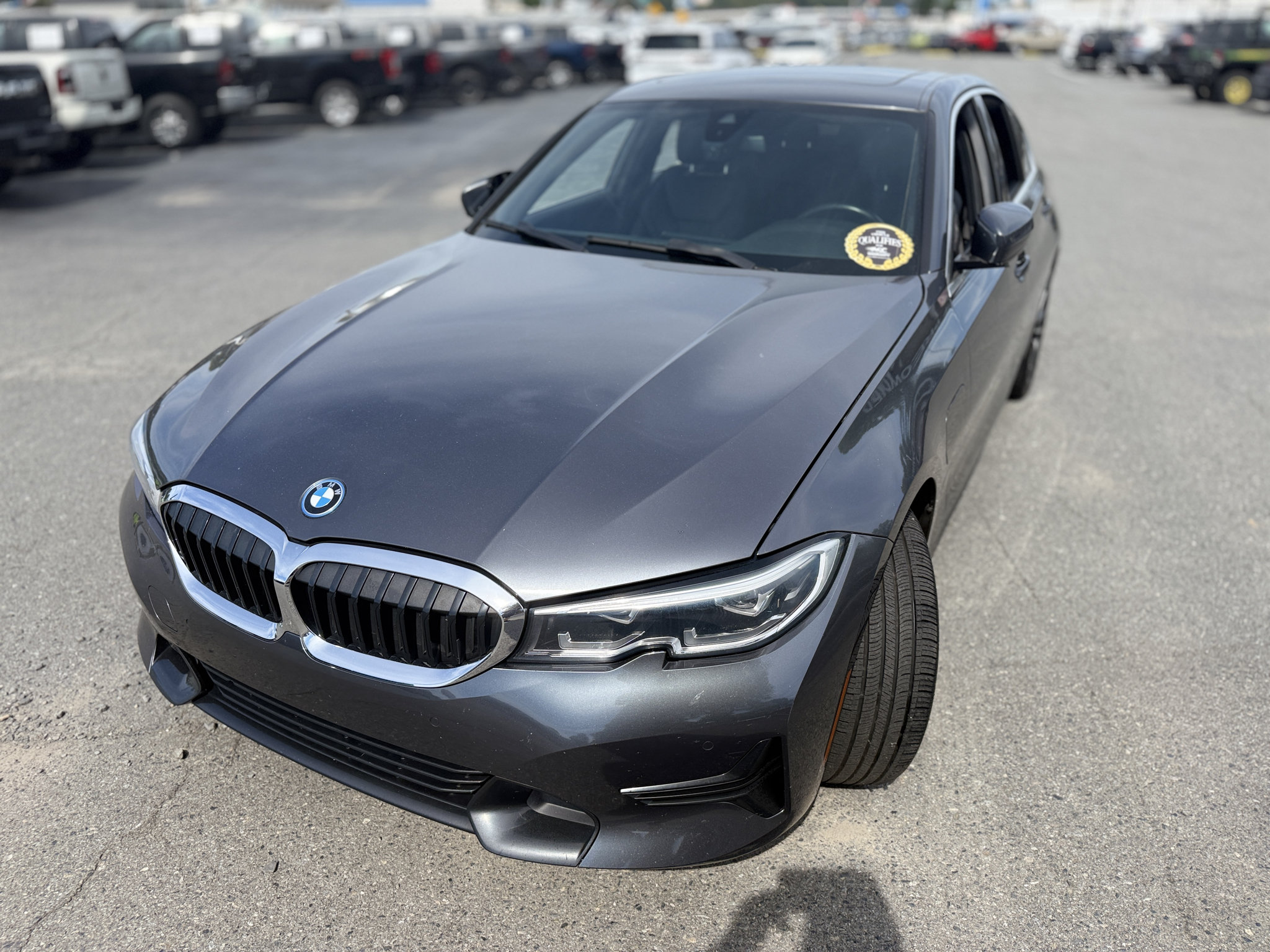 Used 2022 BMW 330e xDrive w/ Driving Assistance Package AWD/4WD image 7