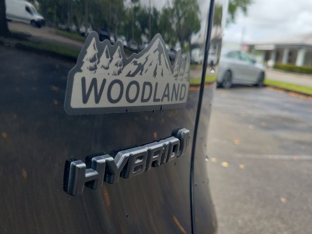 Used 2024 Toyota RAV4 AWD Hybrid image 14