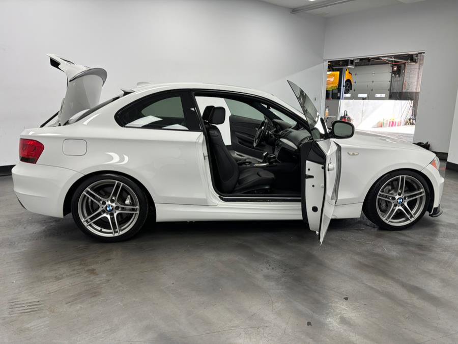 Used 2012 BMW 135i w/ M Sport Package w/ Premium Pkg image 25