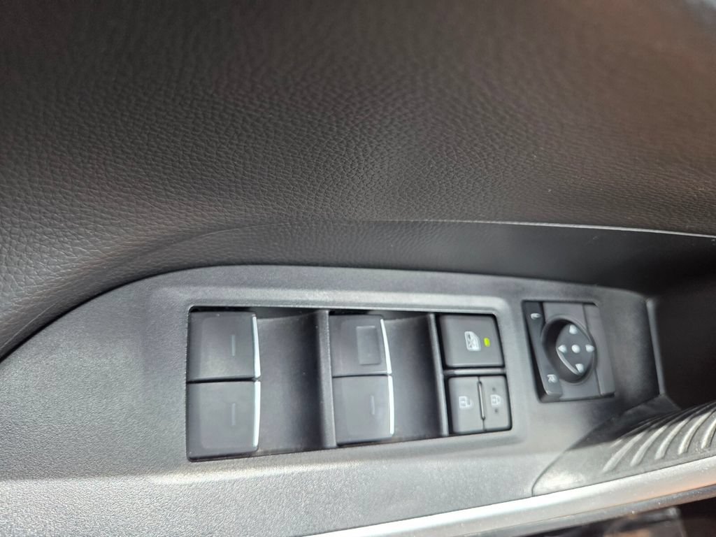 Used 2024 Toyota RAV4 Adventure AWD/4WD image 20