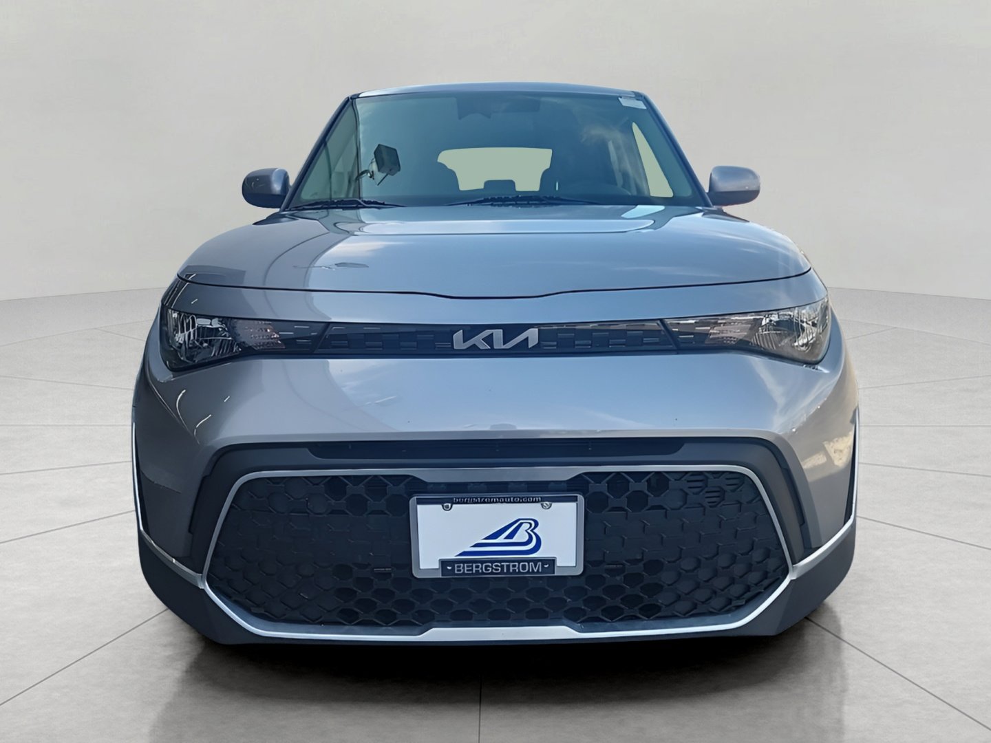 Used 2023 Kia Soul LX w/ LX Technology Package image 4