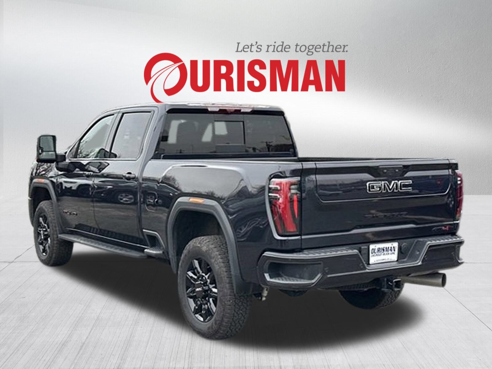 Certified 2024 GMC Sierra 2500 AT4 w/ AT4 Premium Plus Package image 4