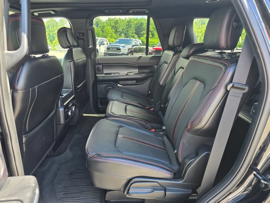 Used 2019 Ford Expedition Limited w/ Equipment Group 303A AWD/4WD image 10