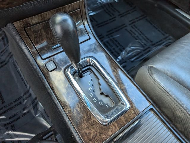 Used 2010 Cadillac DTS Luxury image 5