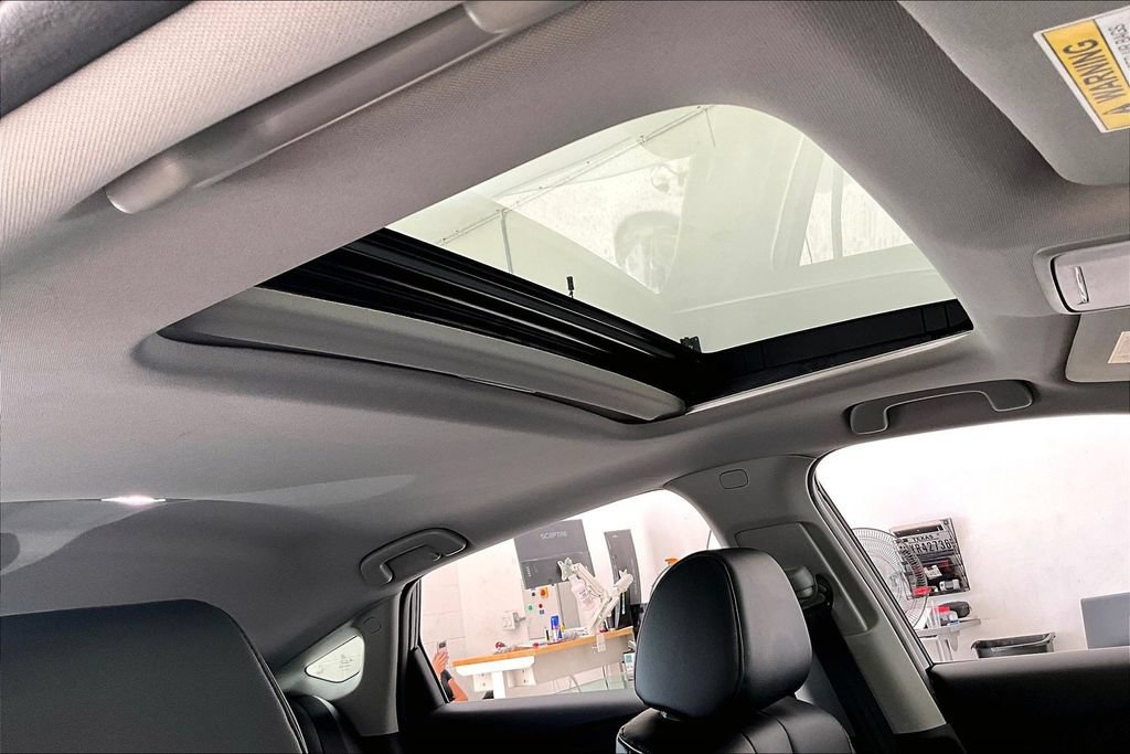 Certified 2025 Acura Integra FWD image 21
