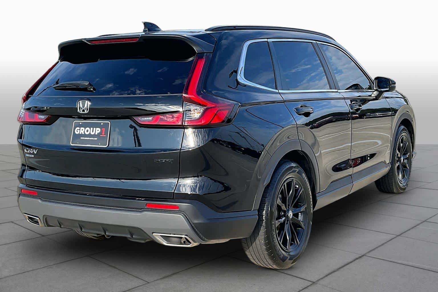 Used 2025 Honda CR-V Sport image 13