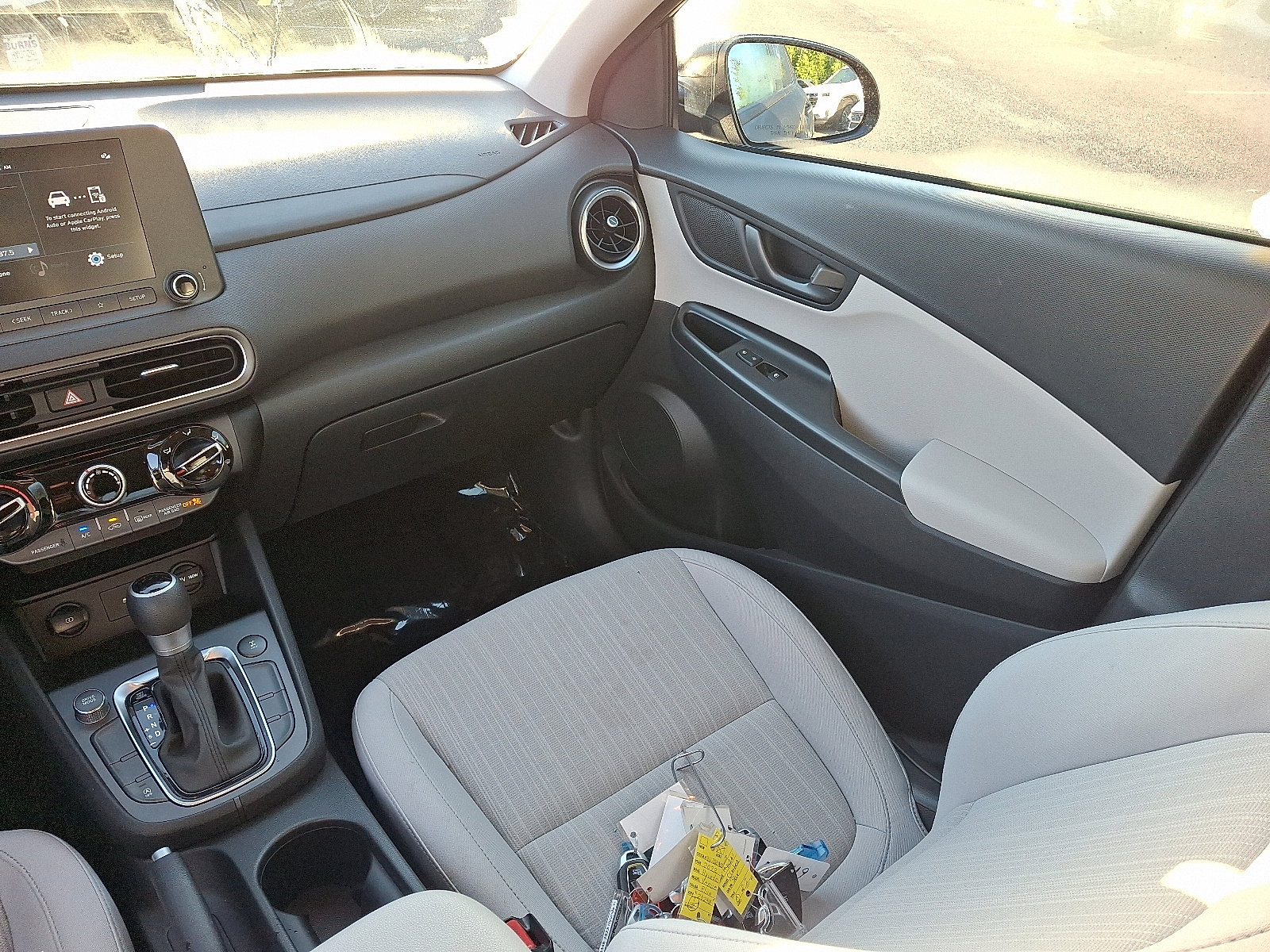 Used 2023 Hyundai Kona SEL w/ Cargo Package image 16