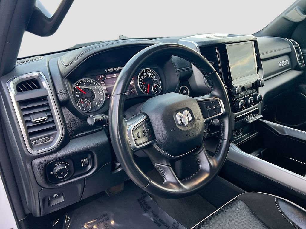Used 2024 RAM 1500 Laramie image 9