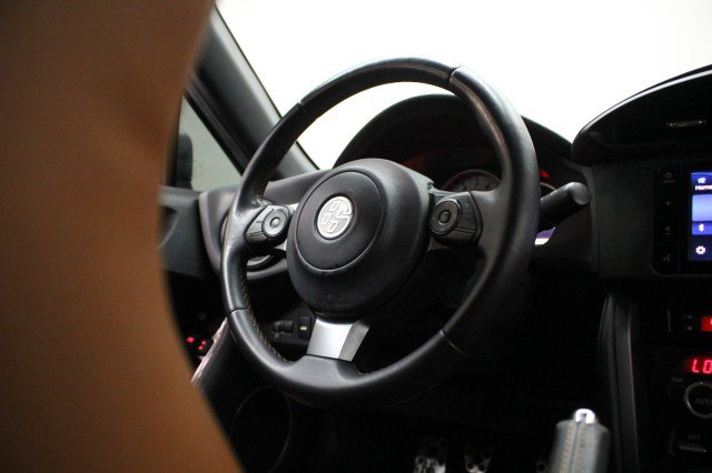 Used 2020 Toyota 86 image 32