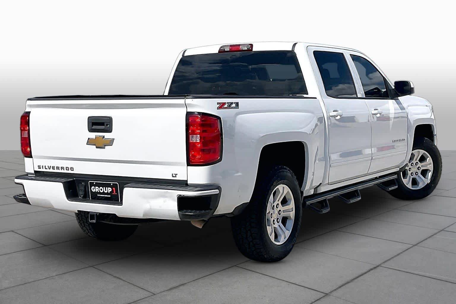 Used 2017 Chevrolet Silverado 1500 LT w/ All Star Edition AWD/4WD image 13