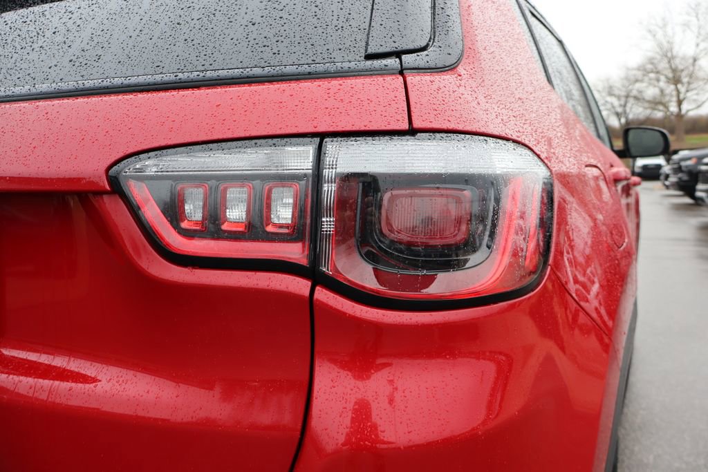 Used 2020 Jeep Compass Latitude image 33