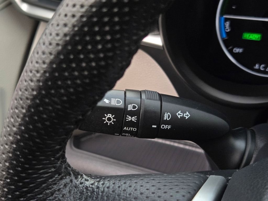 Used 2023 Toyota Sienna Limited AWD/4WD image 26