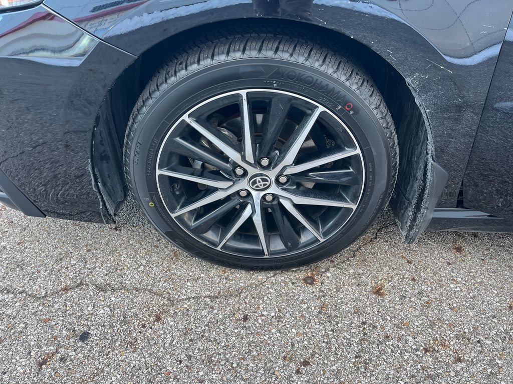 Certified 2023 Toyota Camry SE image 29