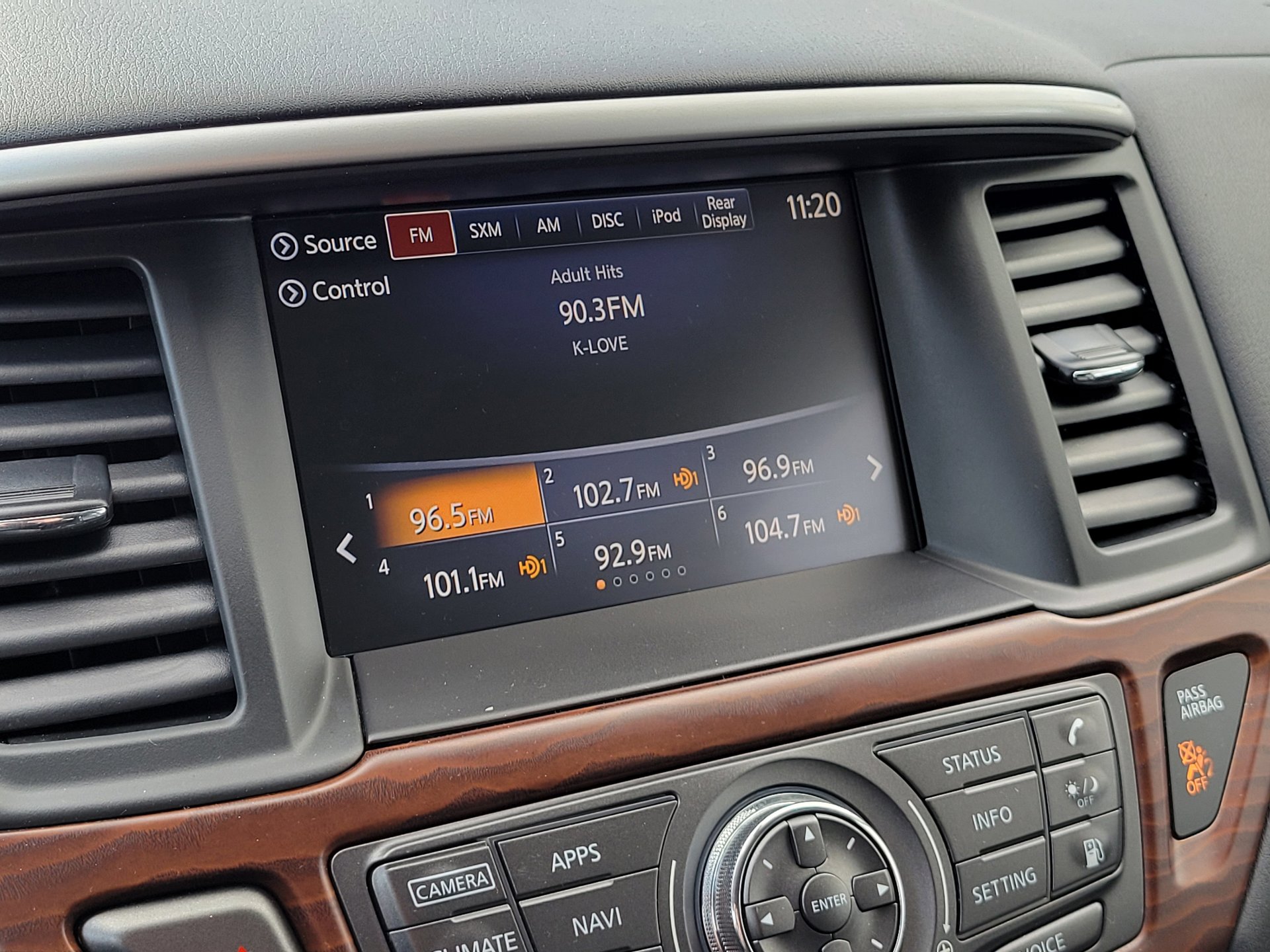 Used 2019 Nissan Pathfinder Platinum image 26