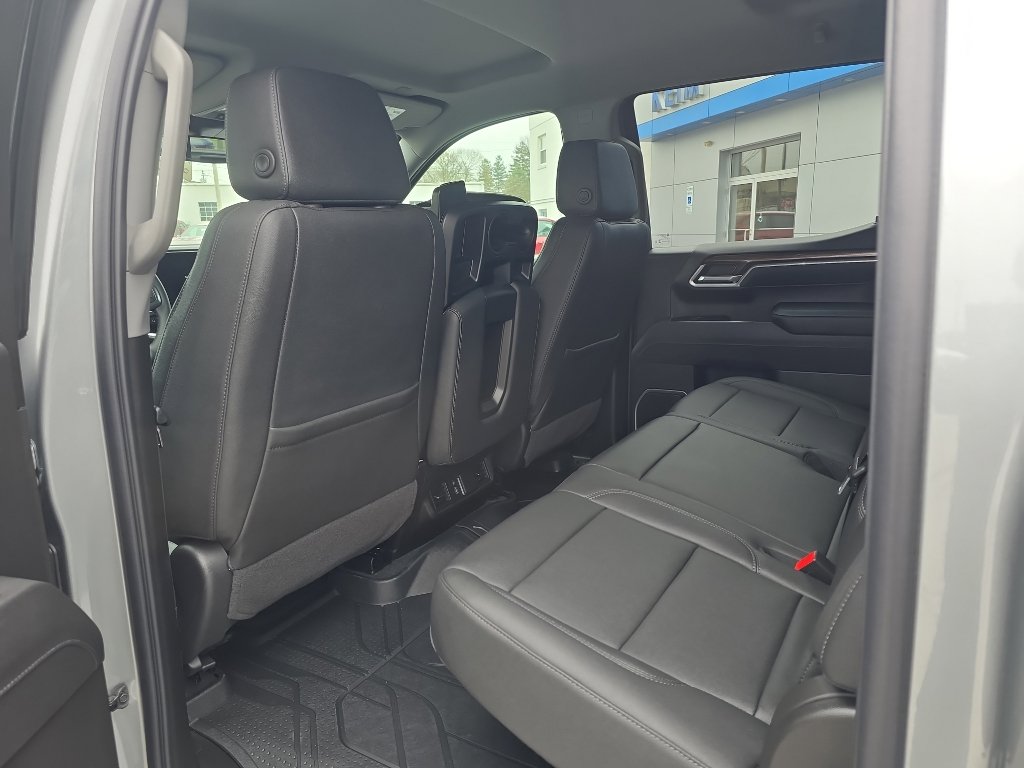 New 2026 Chevrolet Silverado 1500 LT w/ Leather Package image 9