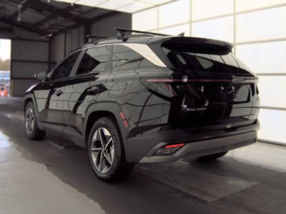 Used 2025 Hyundai Tucson SEL FWD image 8