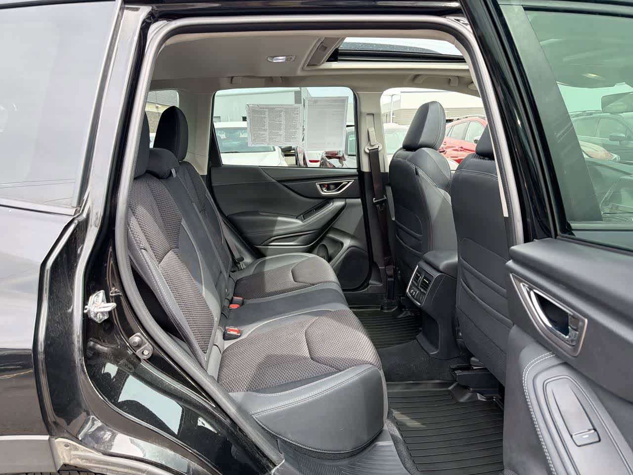 Certified 2023 Subaru Forester Premium AWD/4WD image 26