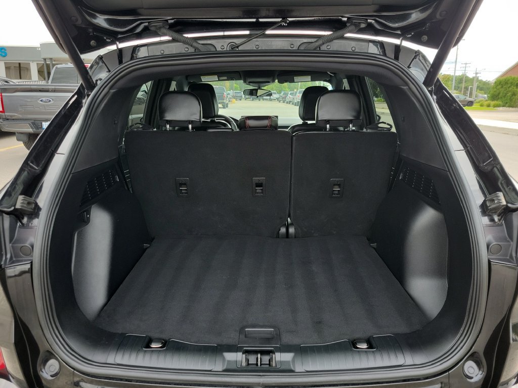 Used 2023 Ford Escape ST-Line w/ Tech Pack #1 FWD image 7