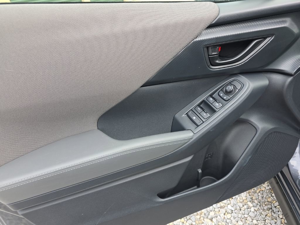 Used 2024 Subaru Crosstrek 2.0i Premium image 13