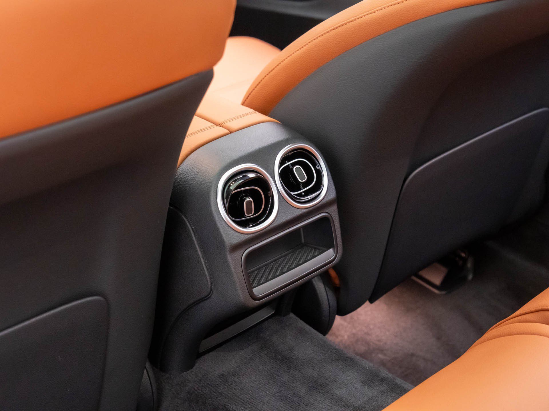 New 2026 Mercedes-Benz C 300 4MATIC Sedan image 18