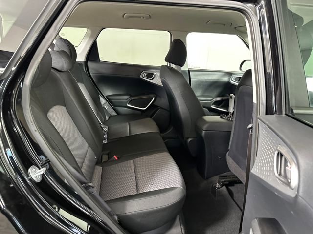 Used 2023 Kia Soul LX w/ Option Group 015 image 27