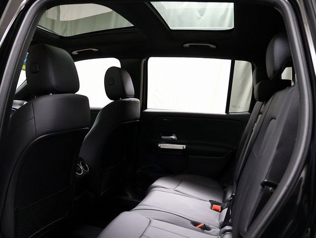 Certified 2026 Mercedes-Benz GLB 250 4MATIC image 13
