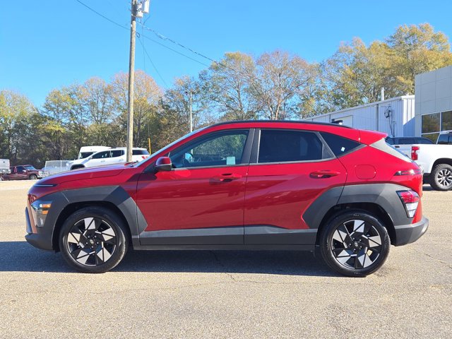 Used 2025 Hyundai Kona SEL FWD image 11
