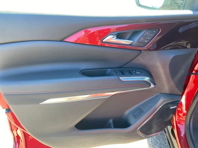 Used 2024 Chevrolet Traverse RS AWD/4WD image 19