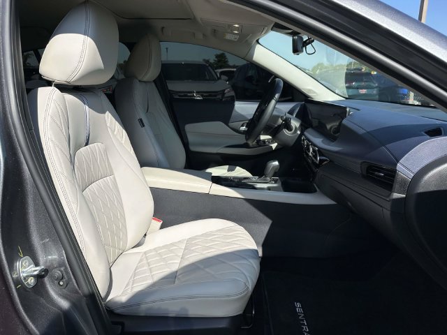 Used 2026 Nissan Sentra SL w/ Floor Mat Package FWD image 11
