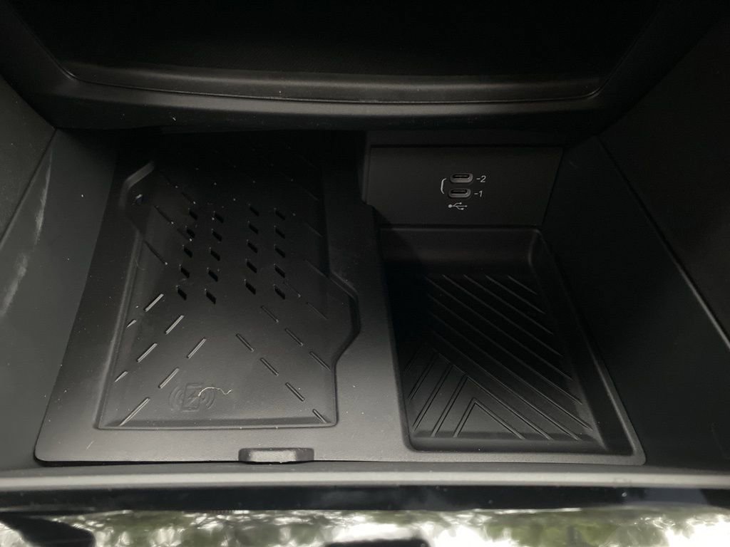 New 2026 Chrysler Pacifica Limited w/ S Appearance Package image 29