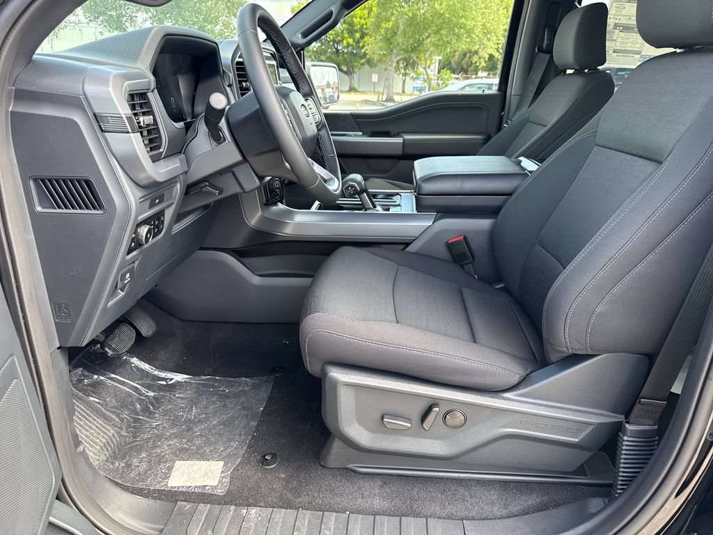 New 2026 Ford F150 XLT w/ Equipment Group 302A MID AWD/4WD image 20