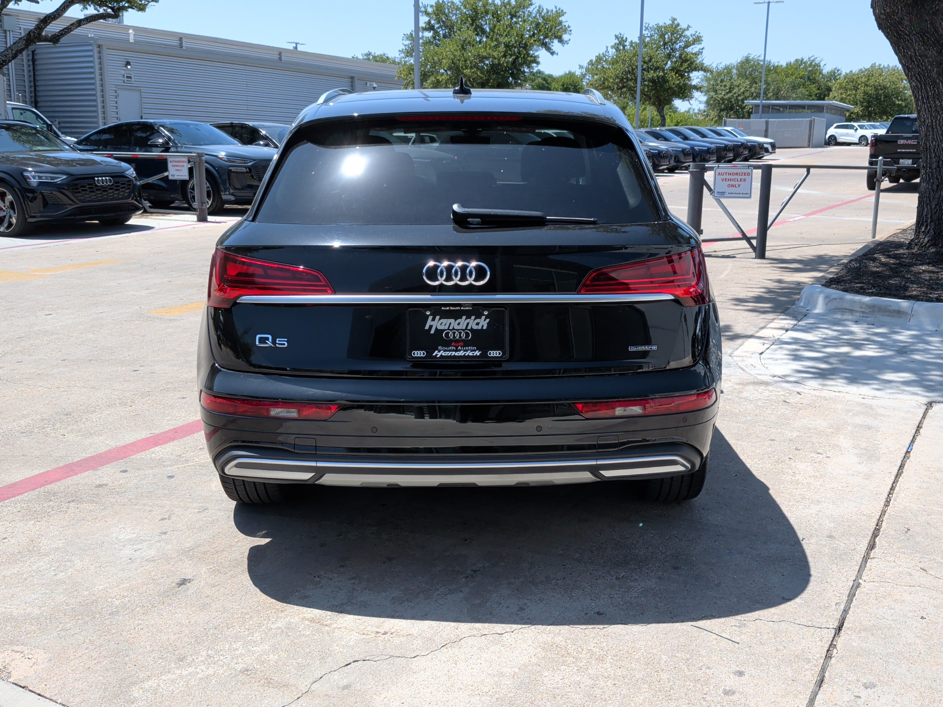 Used 2021 Audi Q5 2.0T Premium Plus w/ Premium Plus Package AWD/4WD image 9