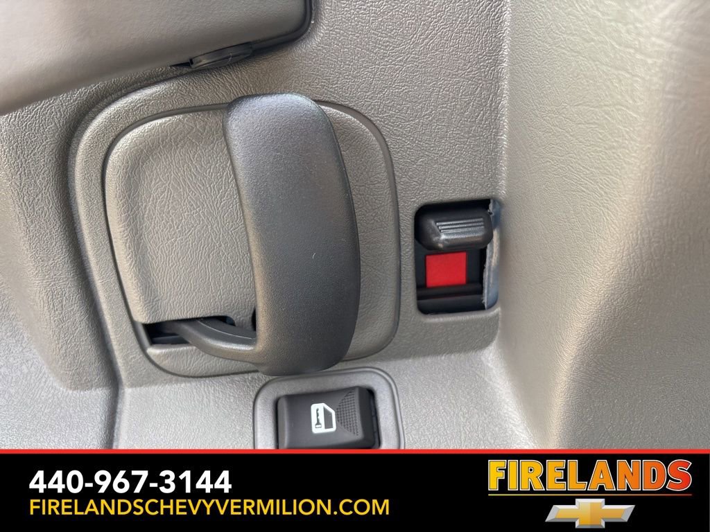 New 2026 Chevrolet Express 3500 RWD image 14