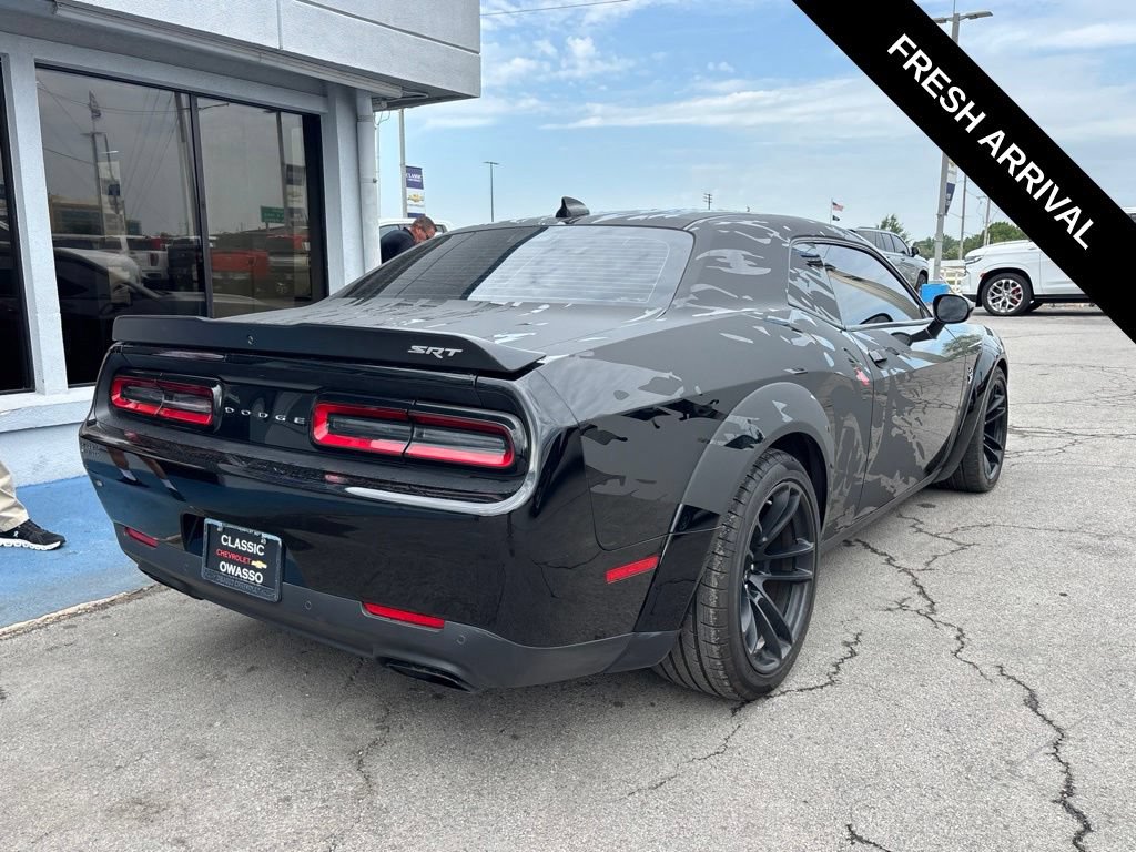 Used 2019 Dodge Challenger SRT Hellcat Redeye RWD image 2