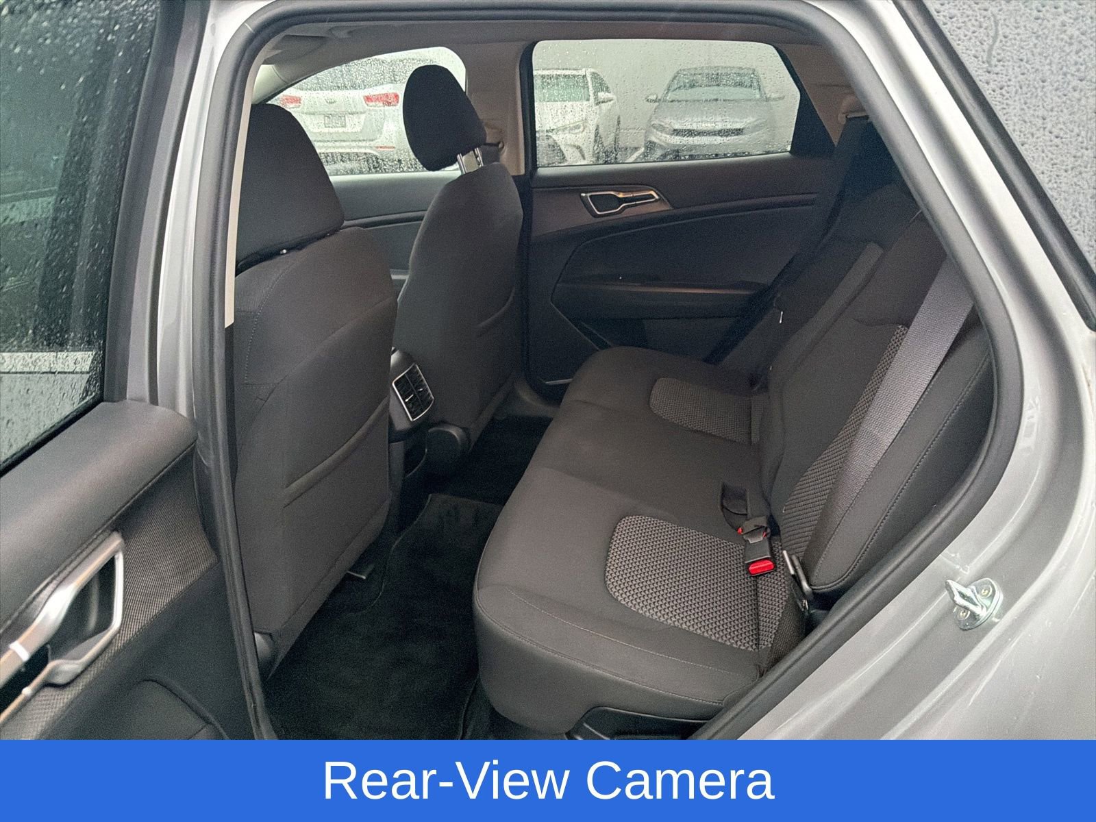 Used 2023 Kia Sportage LX image 15