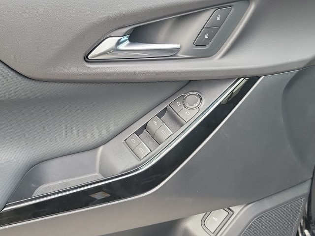 New 2027 Chevrolet Equinox RS FWD image 23