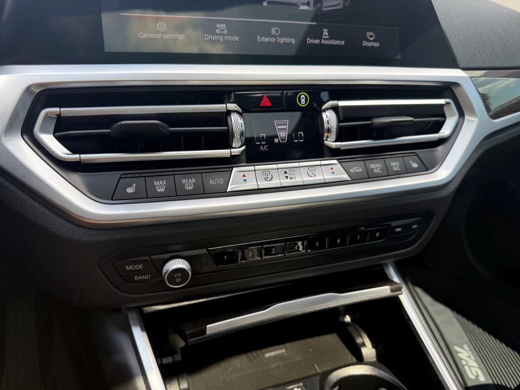 Used 2020 BMW 330i Sedan w/ Convenience Package RWD image 34