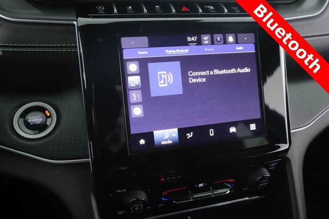 Used 2024 Jeep Grand Cherokee Laredo X w/ Trailer Tow Package image 3