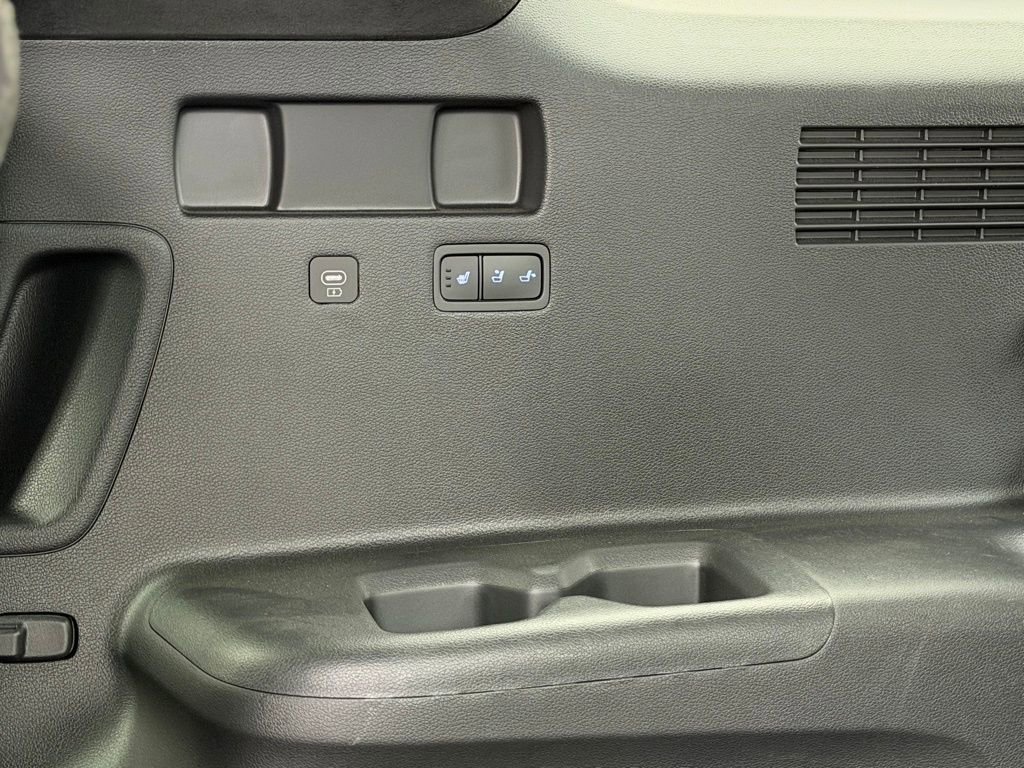 Used 2025 Hyundai Palisade Calligraphy image 10