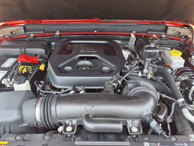 Used 2025 Jeep Wrangler Unlimited Sahara AWD/4WD image 36