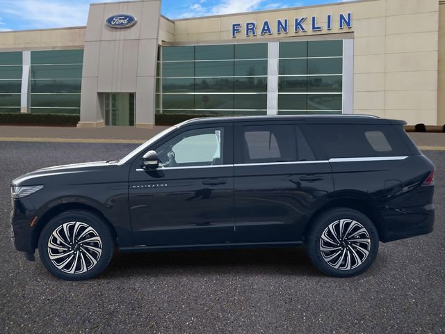 New 2026 Lincoln Navigator Black Label image 4