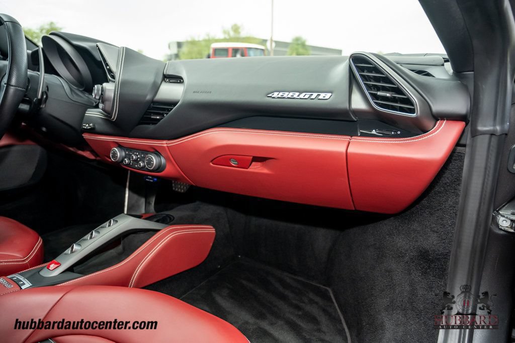 Used 2017 Ferrari 488 GTB RWD image 28
