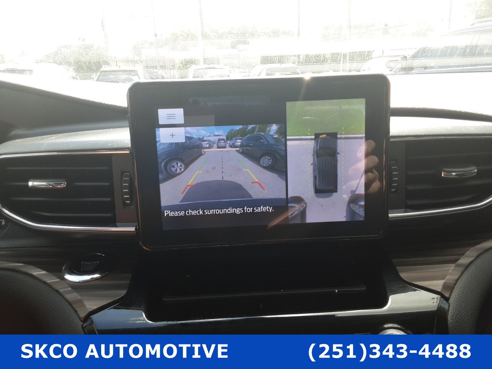 Used 2022 Ford Explorer Limited image 17