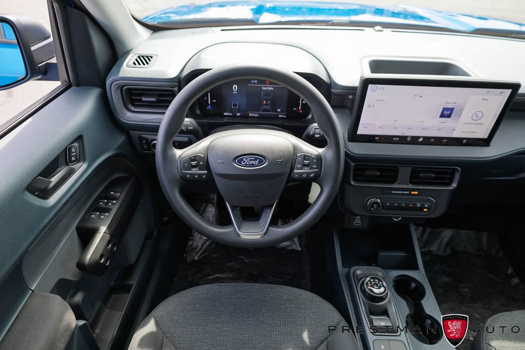 Used 2025 Ford Maverick XL FWD image 2