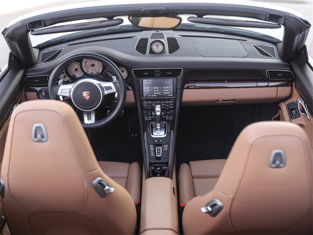 Certified 2015 Porsche 911 Turbo image 39