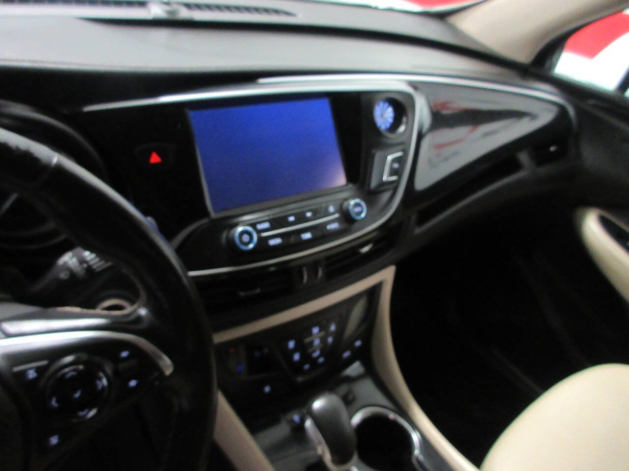 Used 2017 Buick Envision Essence AWD/4WD image 20